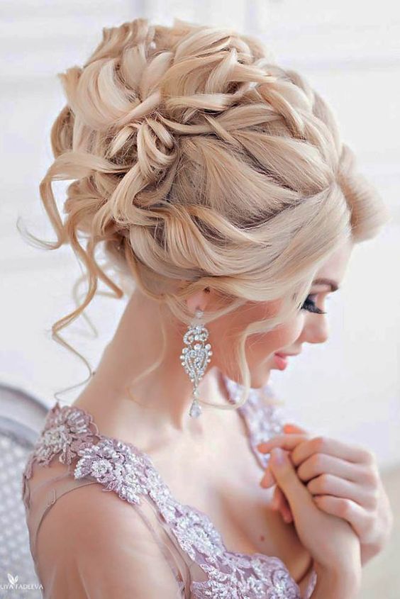 58 Romantic Side Swept Wedding Hair Ideas - Styleoholic