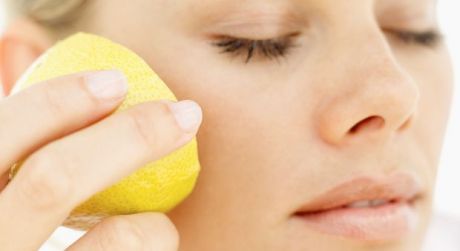 BEAUTY BENEFITS OF LEMON