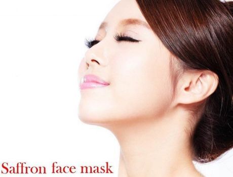 Apply Saffron Face Mask For Bright Skin