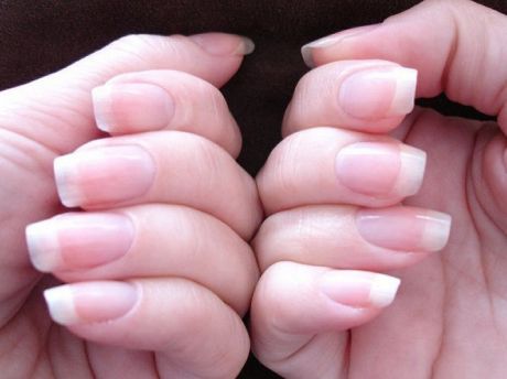 Rub This Mixture On Nails To Get Long And Strong Nails