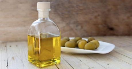 Beauty Benefits of Mineral Oil