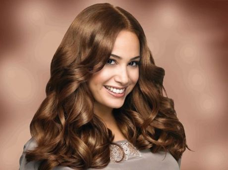 TRENDY HAIR COLOUR STYLES